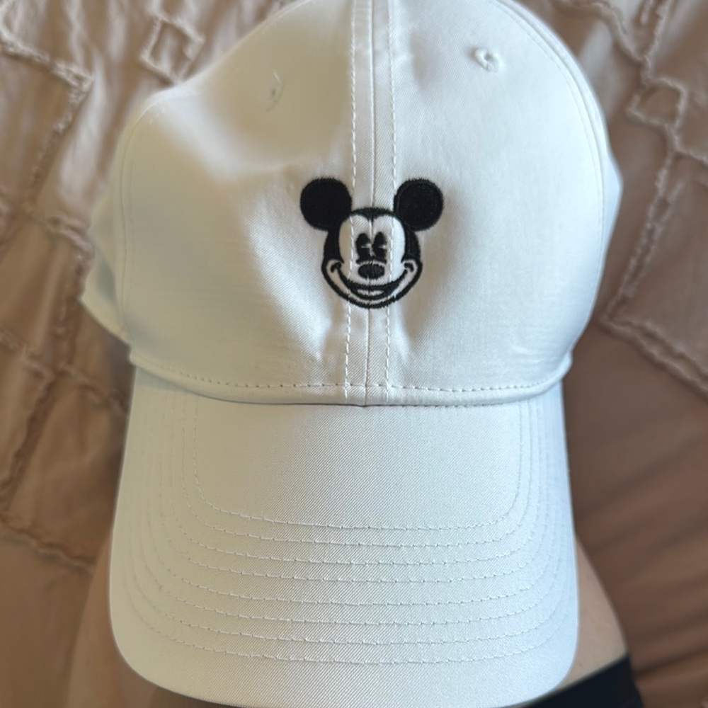 Disney White Cap with Mickey Embroidery
